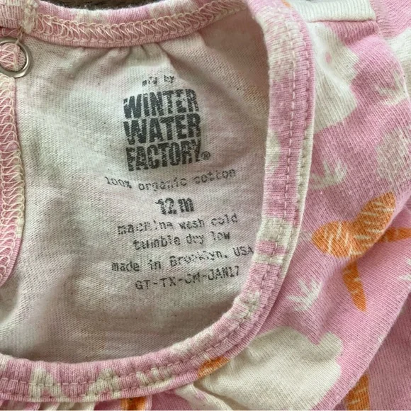 Adorable Pink Bunny and Carrot Dress - Picture 2 of 3